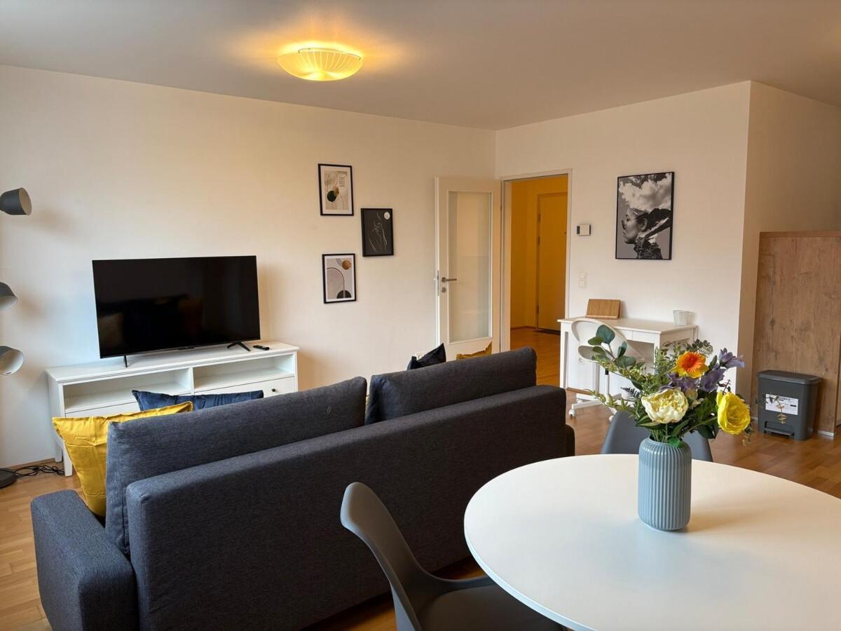 Apartment Between Old Danube And Danube Center - New, Quiet And Modern *