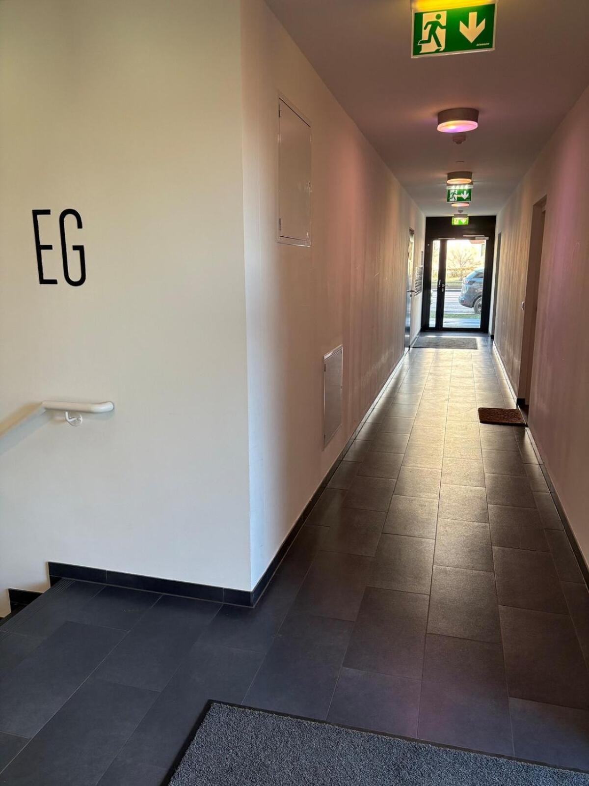Apartment Between Old Danube And Danube Center - New, Quiet And Modern Wien